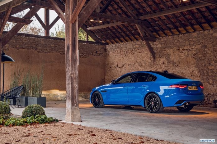 2020 Jaguar XE R-dynamic Reims Edition - фотография 9 из 40