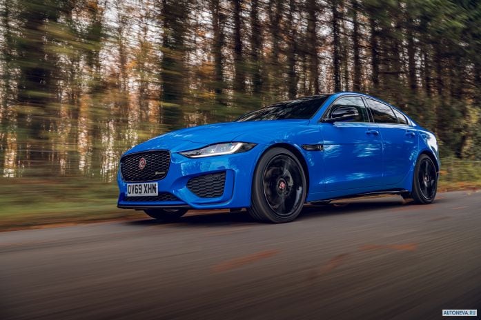 2020 Jaguar XE R-dynamic Reims Edition - фотография 10 из 40