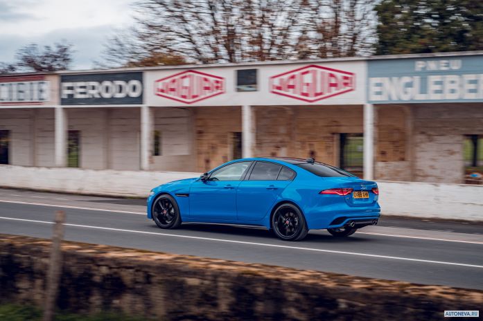 2020 Jaguar XE R-dynamic Reims Edition - фотография 14 из 40 2020 Jaguar XE R-dynamic Reims Edition - фотография 14 из 40