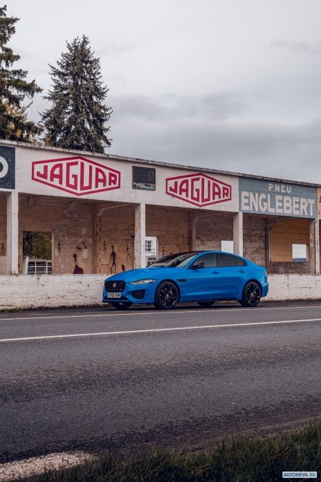 2020 Jaguar XE R-dynamic Reims Edition - фотография 15 из 40 2020 Jaguar XE R-dynamic Reims Edition - фотография 15 из 40