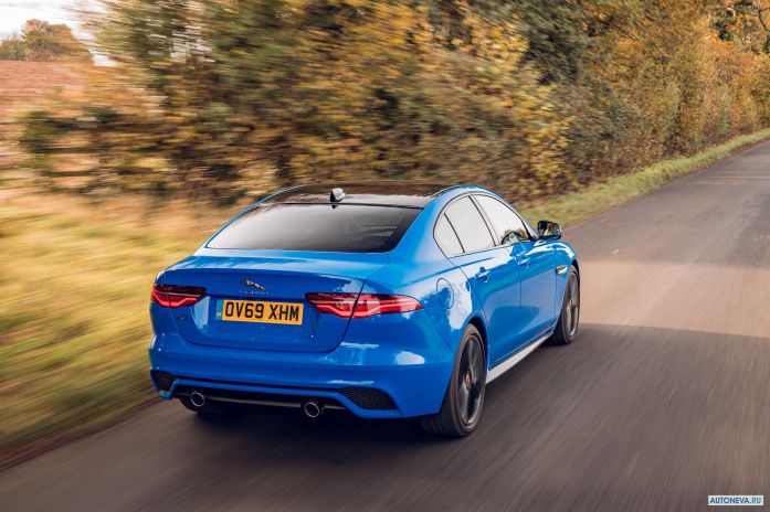 2020 Jaguar XE R-dynamic Reims Edition - фотография 21 из 40 2020 Jaguar XE R-dynamic Reims Edition - фотография 21 из 40
