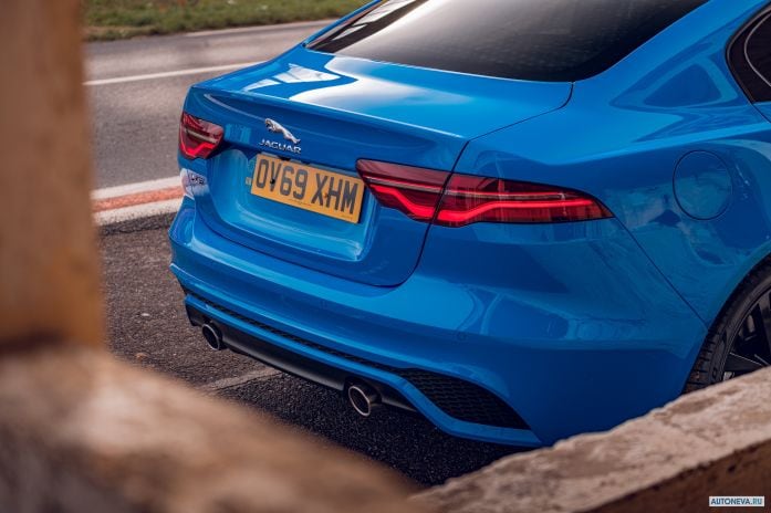2020 Jaguar XE R-dynamic Reims Edition - фотография 36 из 40 2020 Jaguar XE R-dynamic Reims Edition - фотография 36 из 40