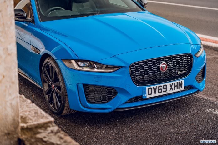 2020 Jaguar XE R-dynamic Reims Edition - фотография 38 из 40 2020 Jaguar XE R-dynamic Reims Edition - фотография 38 из 40