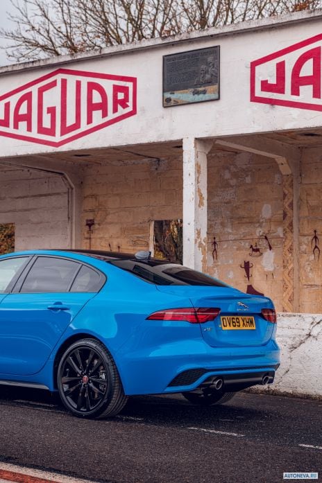 2020 Jaguar XE R-dynamic Reims Edition - фотография 39 из 40 2020 Jaguar XE R-dynamic Reims Edition - фотография 39 из 40