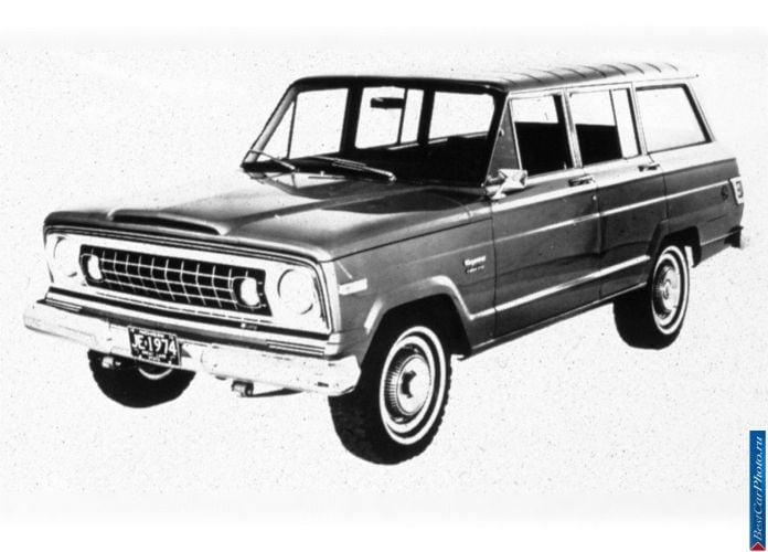 1974 Jeep Wagoneer - фотография 1 из 1