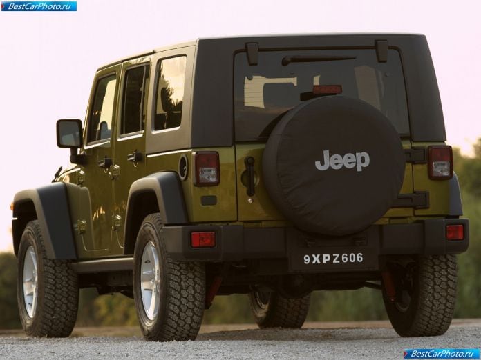 2007 Jeep Wrangler Unlimited - фотография 11 из 39