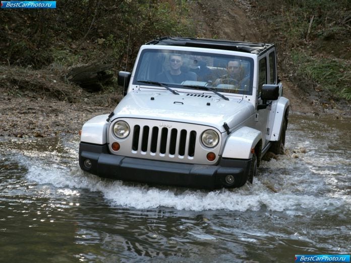 2007 Jeep Wrangler Unlimited - фотография 24 из 39
