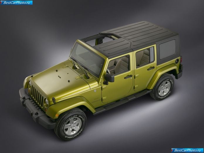 2007 Jeep Wrangler Unlimited - фотография 27 из 39