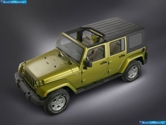 2007 Jeep Wrangler Unlimited - фотография 28 из 39