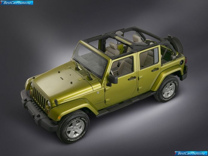 2007 Jeep Wrangler Unlimited - фотография 30 из 39