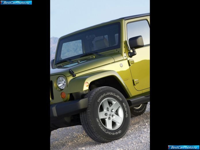 2007 Jeep Wrangler Unlimited - фотография 38 из 39
