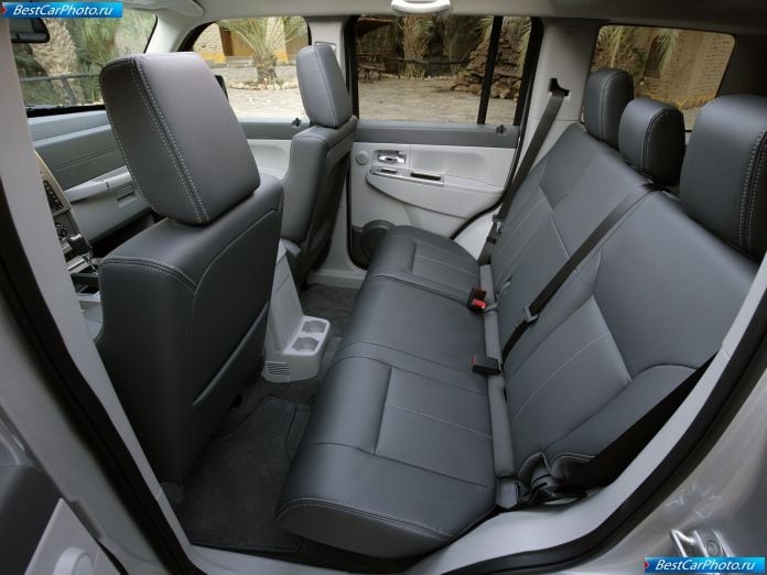 2008 Jeep Cherokee - фотография 27 из 27