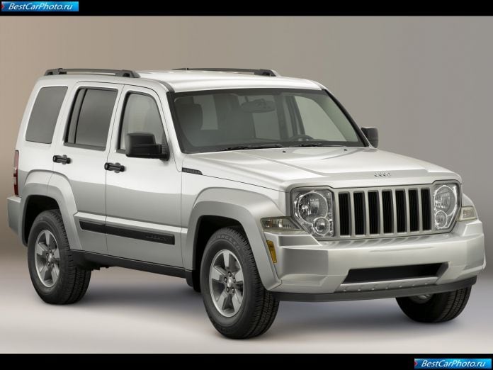 2008 Jeep Liberty - фотография 12 из 33