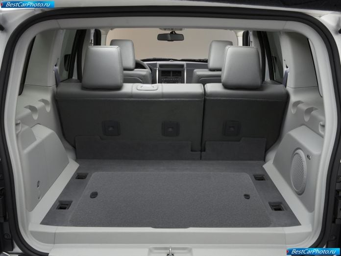 2008 Jeep Liberty - фотография 15 из 33