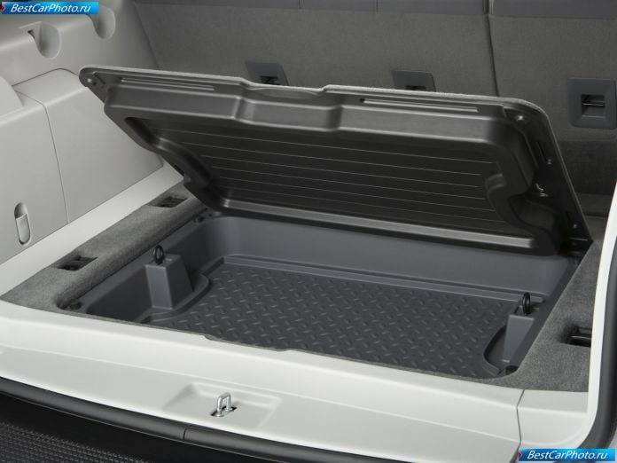 2008 Jeep Liberty - фотография 19 из 33