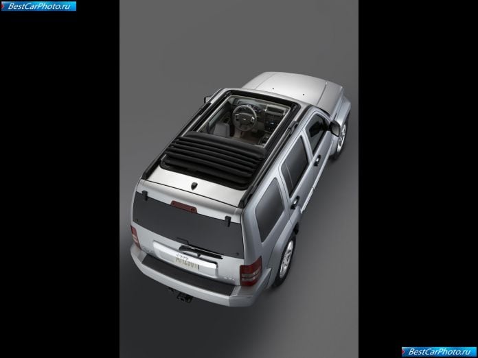 2008 Jeep Liberty - фотография 30 из 33