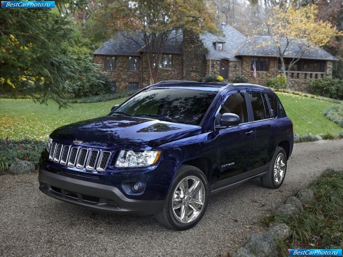 2011 Jeep Compass - фотография 6 из 53