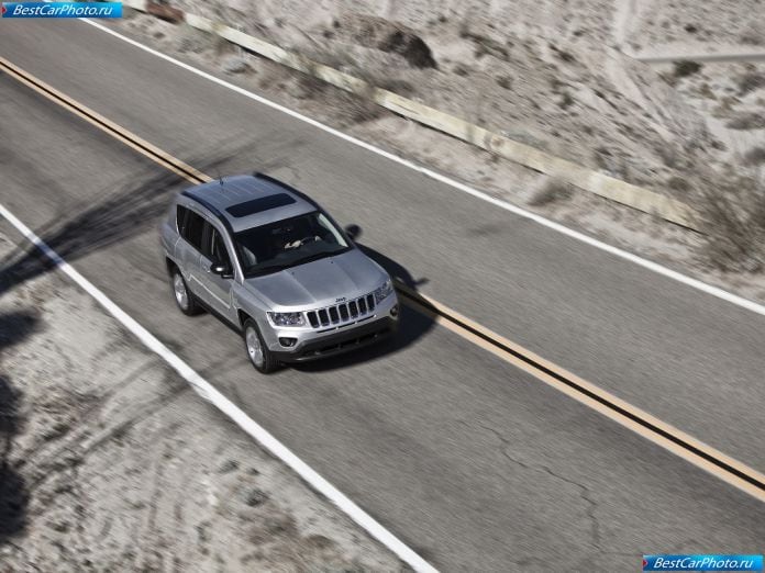 2011 Jeep Compass - фотография 20 из 53