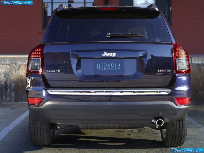 2011 Jeep Compass - фотография 33 из 53