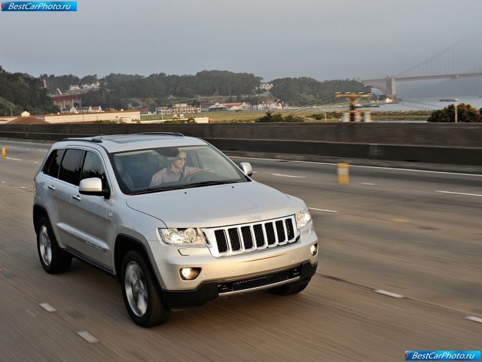 2011 Jeep Grand Cherokee - фотография 14 из 88