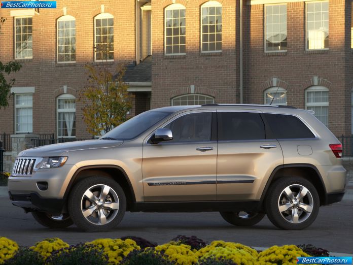 2011 Jeep Grand Cherokee - фотография 20 из 88