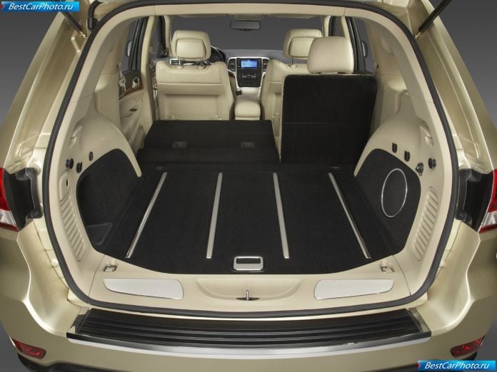 2011 Jeep Grand Cherokee - фотография 53 из 88