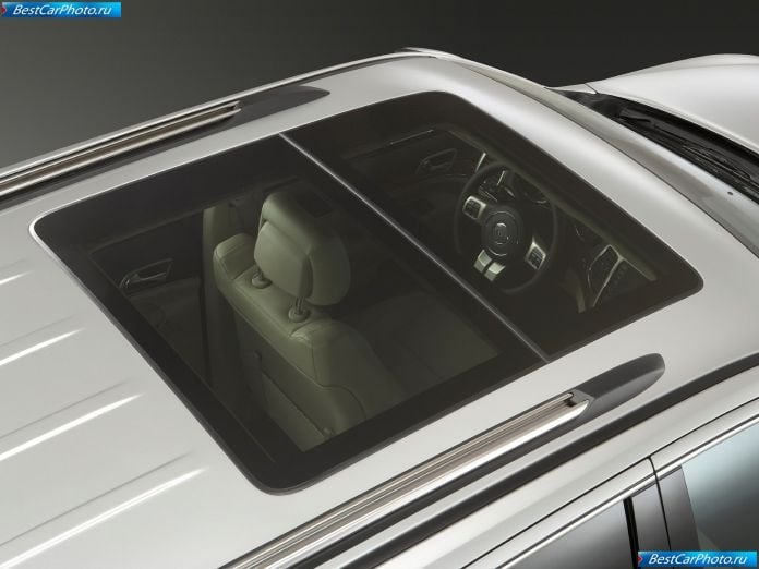 2011 Jeep Grand Cherokee - фотография 59 из 88