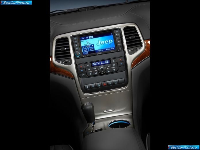 2011 Jeep Grand Cherokee - фотография 68 из 88
