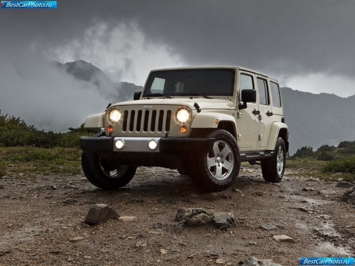 2011 Jeep Wrangler - фотография 4 из 27