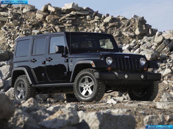2011 Jeep Wrangler Call Of Duty Black Ops - фотография 1 из 3