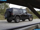 jeep_2011-wrangler_call_of_duty_black_ops_1600x1200_003.jpg