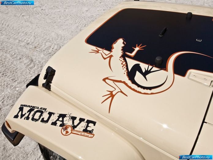2011 Jeep Wrangler Mojave - фотография 26 из 27