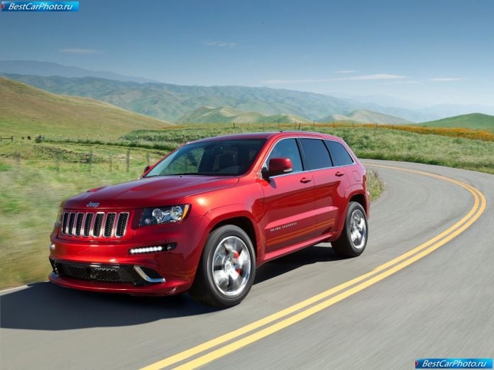 2012 Jeep Grand Cherokee Srt8 - фотография 3 из 33