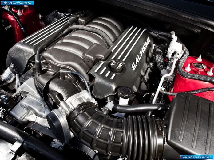 2012 Jeep Grand Cherokee Srt8 - фотография 33 из 33