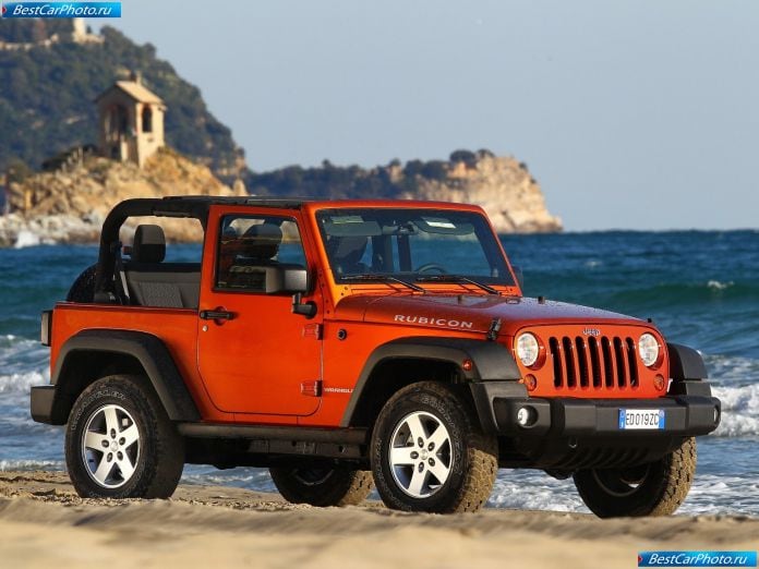 2012 Jeep Wrangler - фотография 7 из 63
