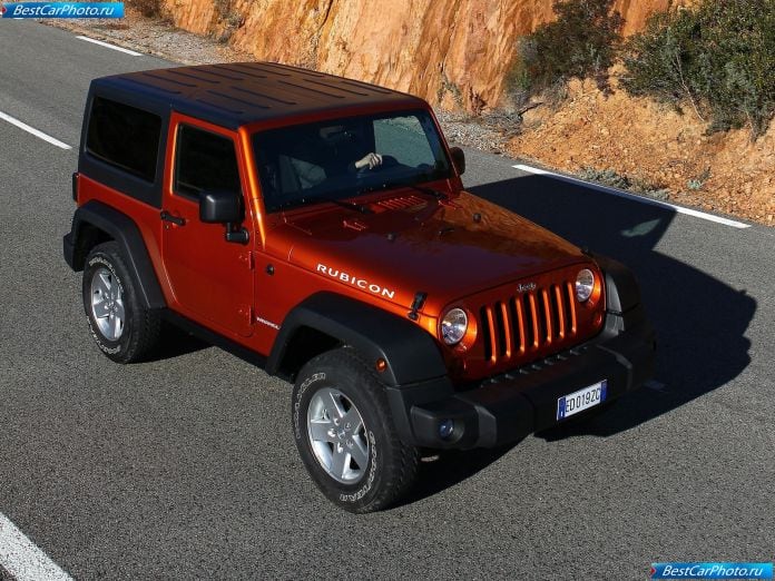 2012 Jeep Wrangler - фотография 31 из 63