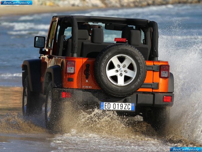 2012 Jeep Wrangler - фотография 47 из 63