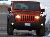 jeep_2012-wrangler_1600x1200_056.jpg