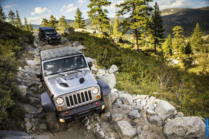 2013 Jeep Wrangler Rubicon 10th Anniversary - фотография 5 из 20