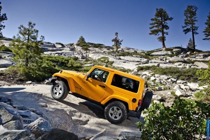 2013 Jeep Wrangler Rubicon 10th Anniversary - фотография 9 из 20