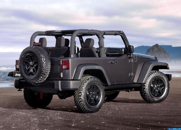 2014 Jeep Wrangler Willys Wheeler - фотография 4 из 7