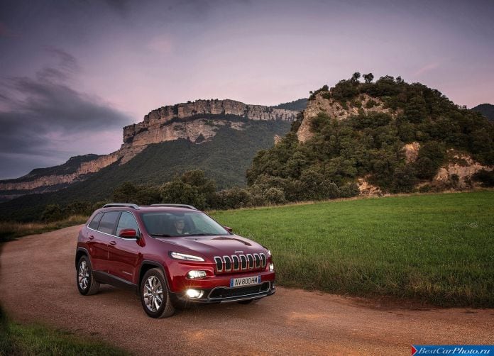 2014 Jeep Cherokee EU-Version - фотография 7 из 101