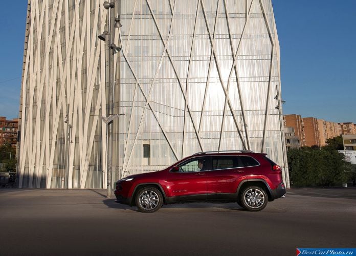 2014 Jeep Cherokee EU-Version - фотография 48 из 101