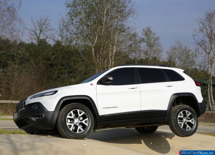 2014 Jeep Cherokee EU-Version - фотография 50 из 101