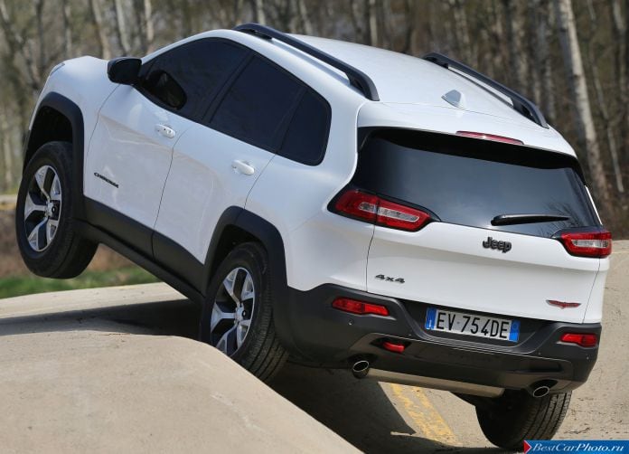 2014 Jeep Cherokee EU-Version - фотография 63 из 101