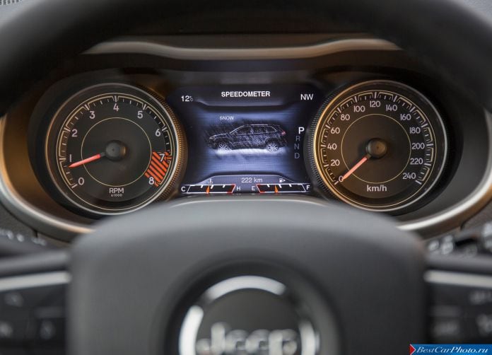 2014 Jeep Cherokee EU-Version - фотография 97 из 101
