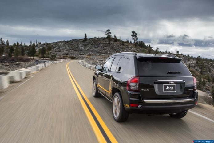 2014 Jeep Compass - фотография 12 из 19