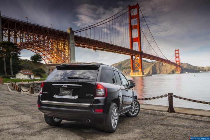 2014 Jeep Compass - фотография 15 из 19