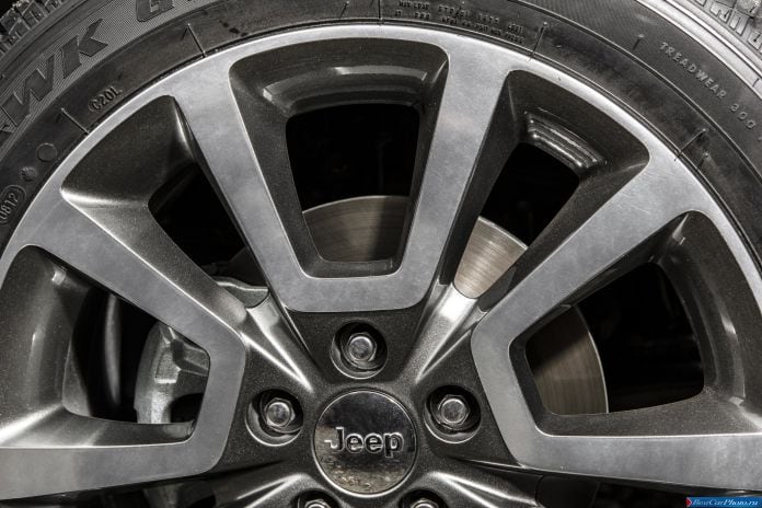 2014 Jeep Compass - фотография 19 из 19