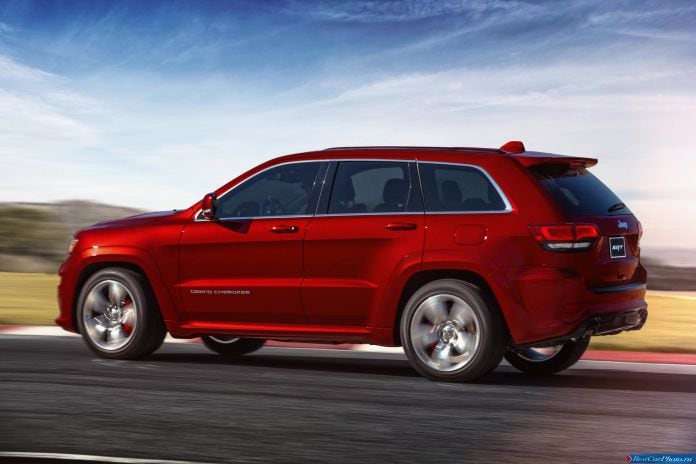 2014 Jeep Grand Cherokee SRT - фотография 5 из 37